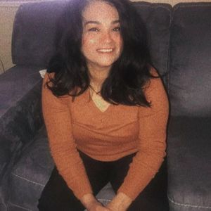 Meet your Posher, Isabel